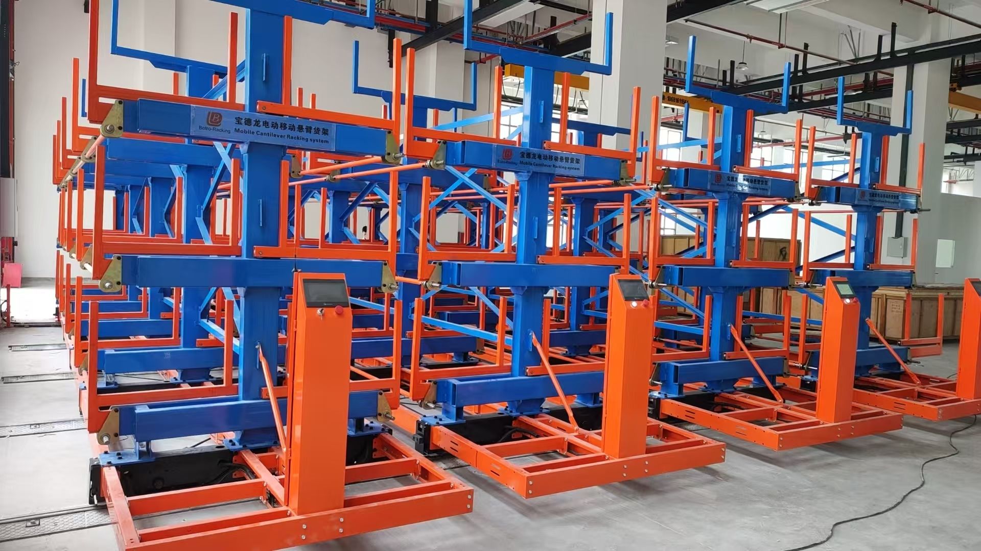 Mobile Roll Out cantilever racking