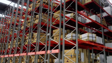 Explorando estantes móveis de paletes: uma chave para agilizar o gerenciamento de estoque