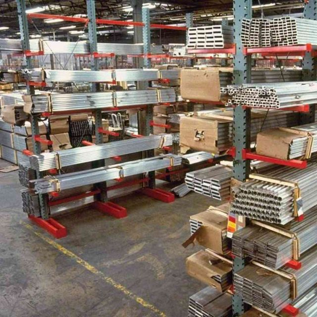 Rack Cantilever Dupla Face Ajustável de Aço Pesado